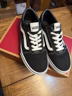 Vans Classic Old Skool Black and White Low-Top Sneakers